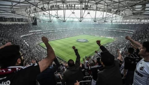 Çarşı grubundan Beşiktaş taraftarına çağrı!