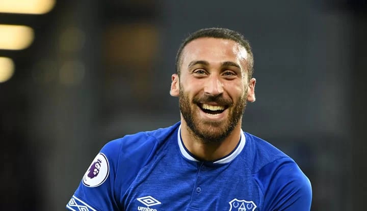 Cenk Tosun geri adım attı!