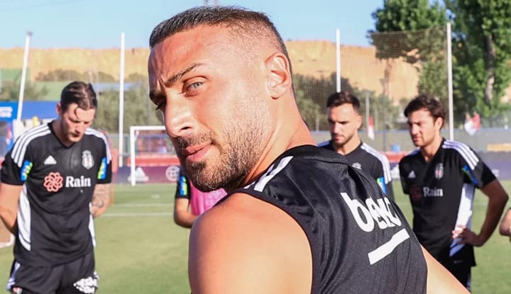 Cenk Tosun, geri dönüyor!