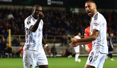 Cenk Tosun zirvenin peşinde!
