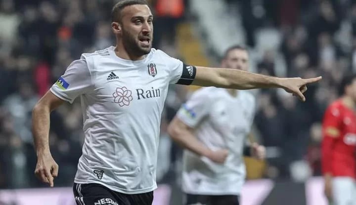 Cenk Tosun'dan özel rica!