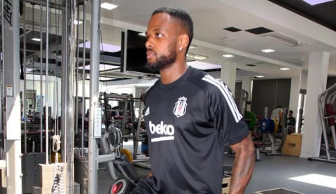 Cyle Larin'e flaş talip! İşte gelişmeler...
