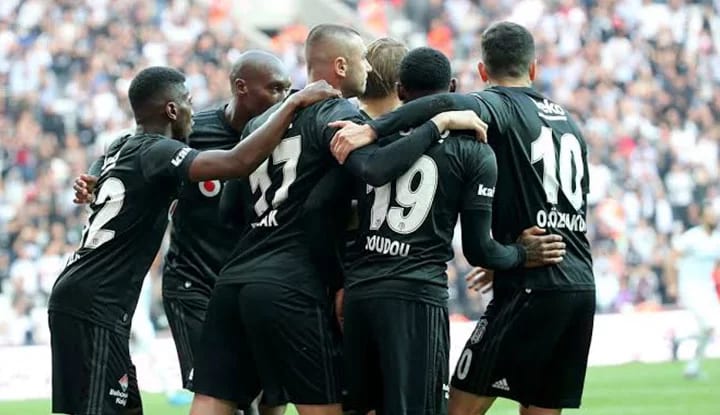 İşte Beşiktaş'ın derbi maçı muhtemel 11'i!