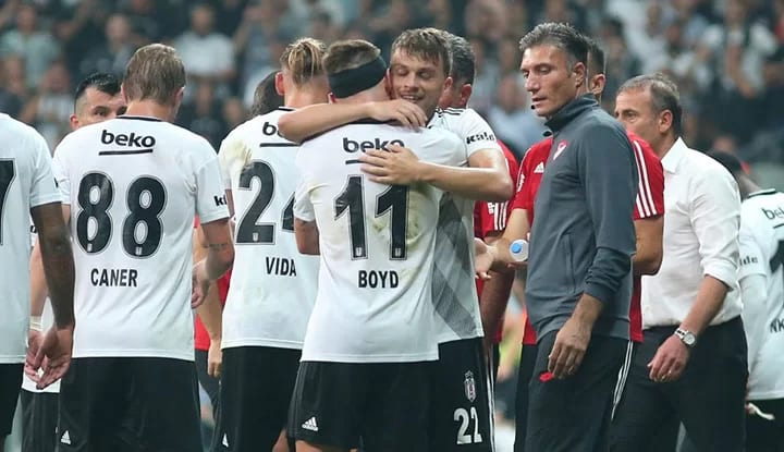 İşte maça saatler kala Beşiktaş'ın muhtemel 11'i! Abdullah Avcı, forvet tercihini yaptı!