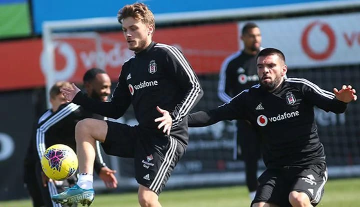Beşiktaş, iki eksikle çalıştı