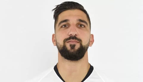 Golcü oyuncunun menajeri, Beşiktaş ile görüştüklerini açıkladı! Tosic'ten sürpriz çağrı geldi!