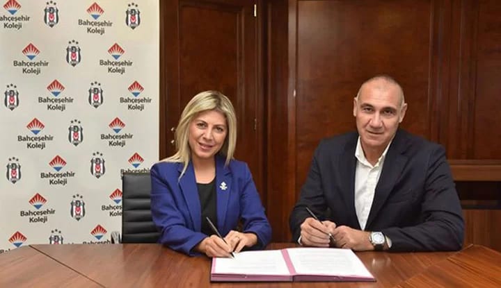 Bahçeşehir Koleji, Kadın Basketbol Takımı'na sponsor oldu