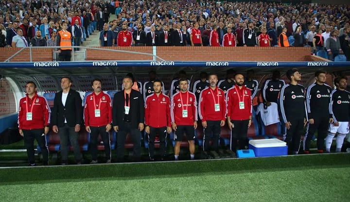 Beşiktaş'ta Abdullah Avcı, yardımcılarıyla bir araya geldi! İşte son durum...