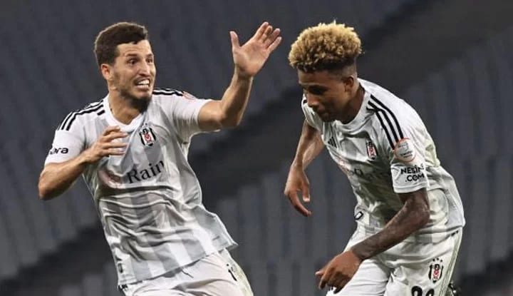 Derbi öncesi Salih Uçan'dan kötü haber!