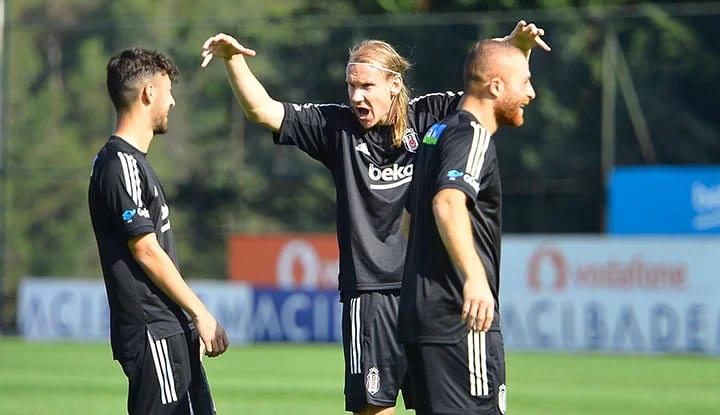 Domagoj Vida, hayata döndü!