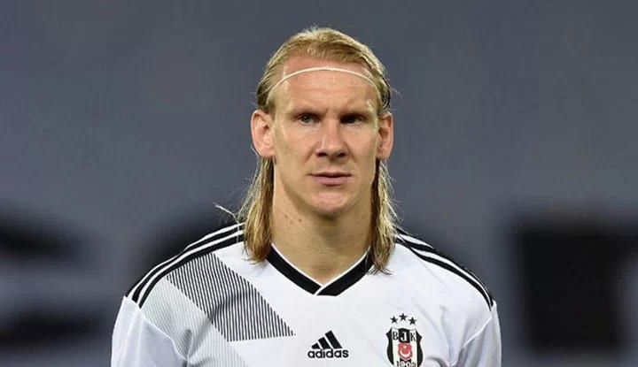 Domagoj Vida'nın menajerinden canlı yayında flaş açıklama!