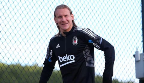 Domagoj Vida'nın menajerinden flaş açıklama!