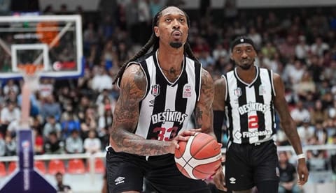 Emanuel Terry'den açıklamalar! "Tüm takımla gurur duyuyorum"
