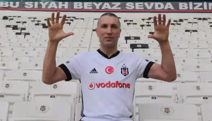 Erdal Erdem görevinin başında!