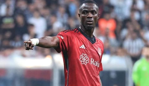Eric Bailly, Bahtiyar Zaynutdinov'u ziyaret etti!