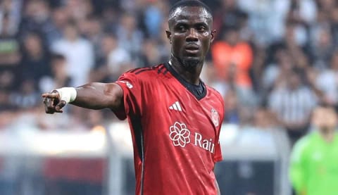 Eric Bailly resmen Villareal’de!