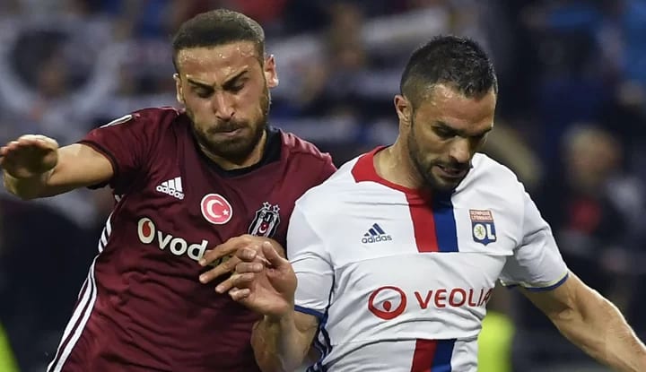 Eski Lyon futbolcusu Beşiktaş hakkında konuştu!