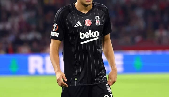 Eyüpspor Asbaşkanı'ndan Beşiktaşlı futbolcu için açıklama