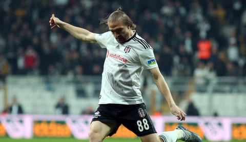 Caner Erkin'in menajerinden yeni sözleşme açıklaması!