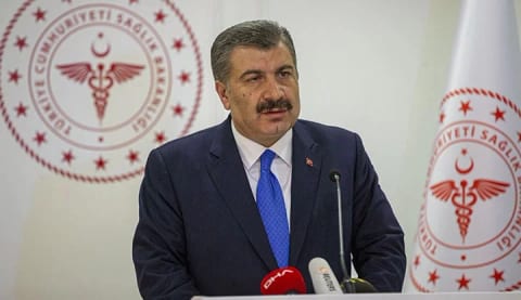 Fahrettin Koca'dan seyircili maç sorusuna cevap!