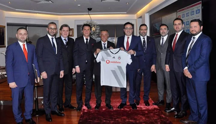 Ahmet Nur Çebi’den THY Yönetim Kurulu Başkanı M. İlker Aycı’ya Ziyaret