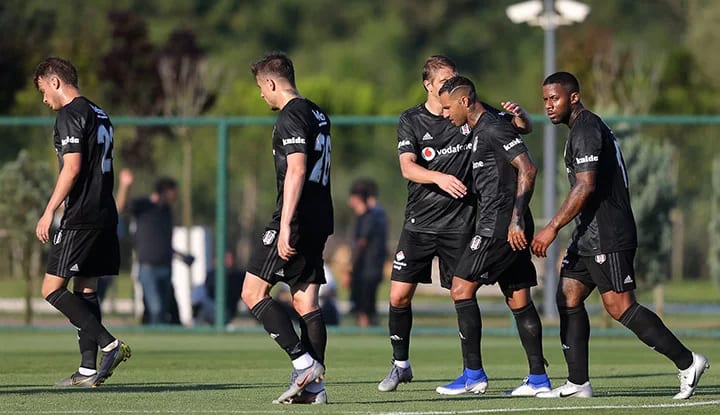 Beşiktaş'ın ilk 11'i belli oldu!