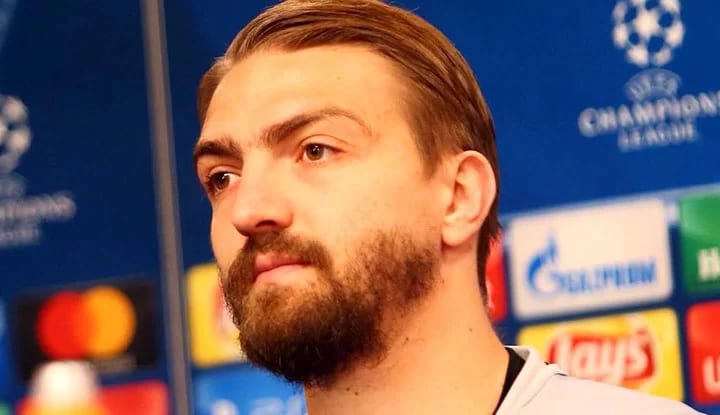 Fenerbahçe, Caner Erkin'i bekliyor!