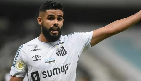 Fenerbahçe’ye gelmeyen Jonathan’a Beşiktaş’tan teklif