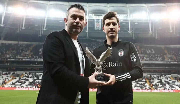 Fernando Santos'un büyük ikilemi! Salih mi? Amartey mi?