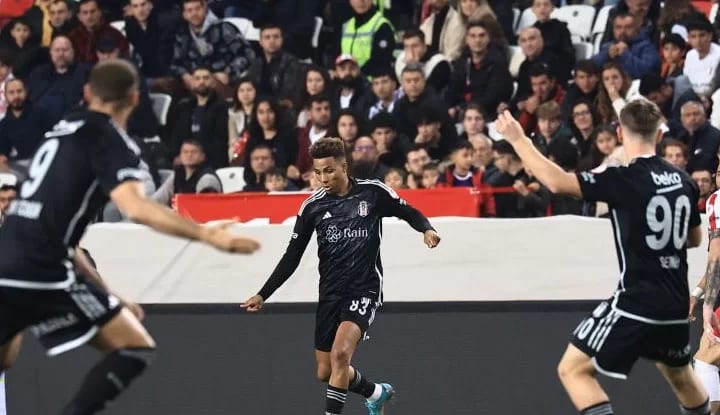 Gedson Fernandes'ten açıklamalar! "Geçmişe bakmamalıyız"