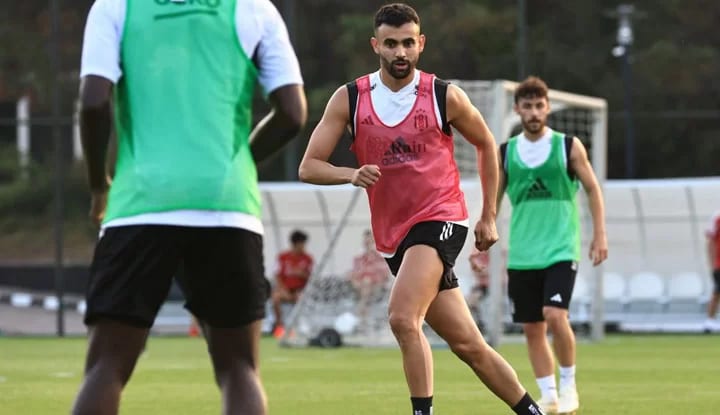 Ghezzal'dan Beşiktaş'a kötü haber!