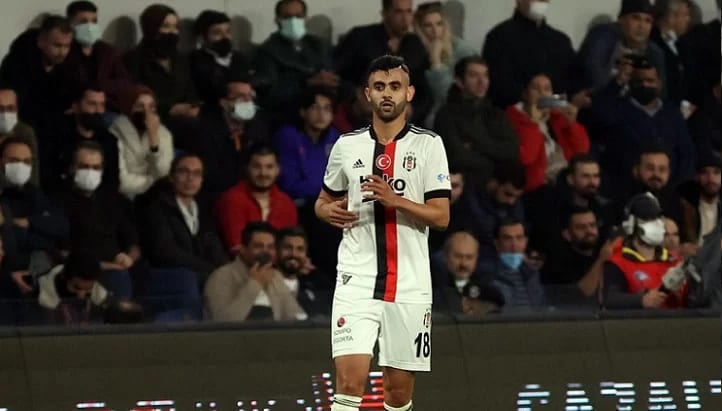 Ghezzal'dan maçın ardından paylaşım