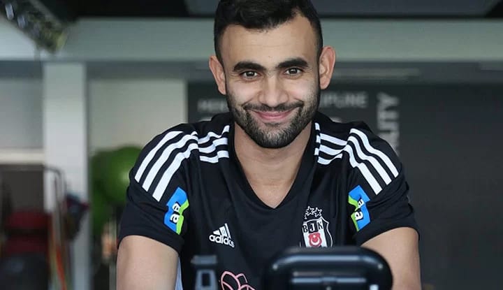 Ghezzal'ın 11'de olması bekleniyor!