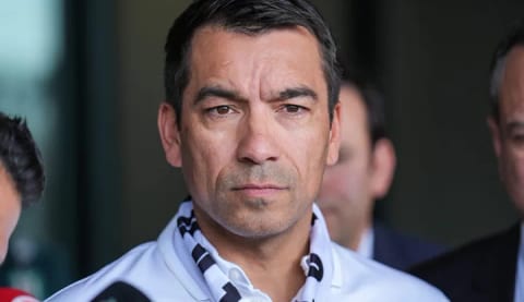 Giovanni van Bronckhorst'tan futbolculara mesaj!