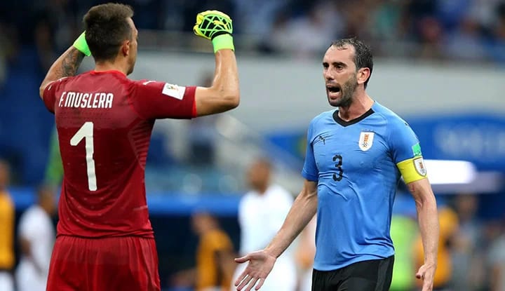 Godin, Beşiktaş için Muslera ile görüştü!