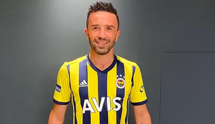 Gökhan Gönül, Beşiktaş'a karşı oynayacak mı?