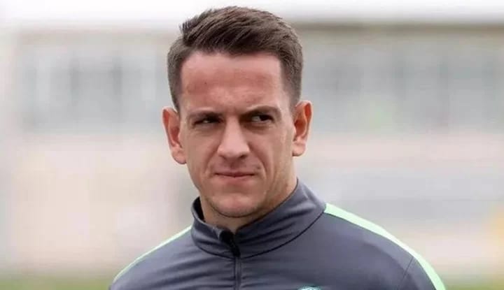 Güneş'ten Amir kararı! Sivasspor maçında kadroda olacak mı?