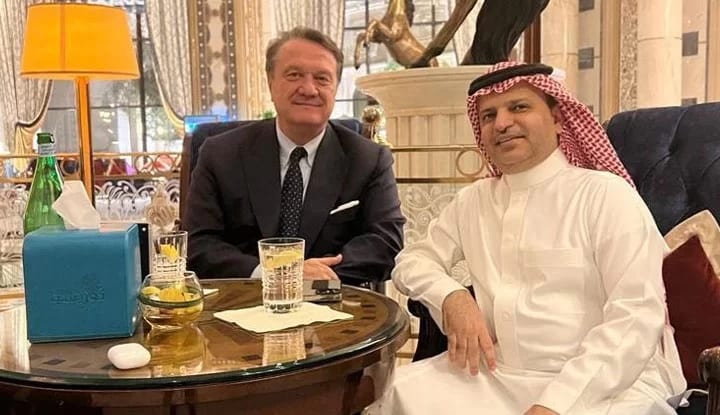 Hasan Arat üçüncü kulübü resmen duyurdu!