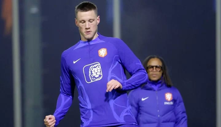 Hollanda basınından Wout Weghorst çağrısı!