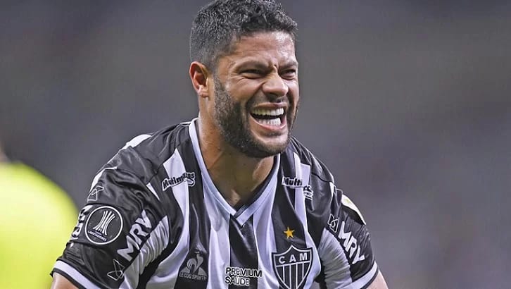 "Hulk'a 'Seni Beşiktaş’a almak lazım, büyük oyuncusun' dedim"