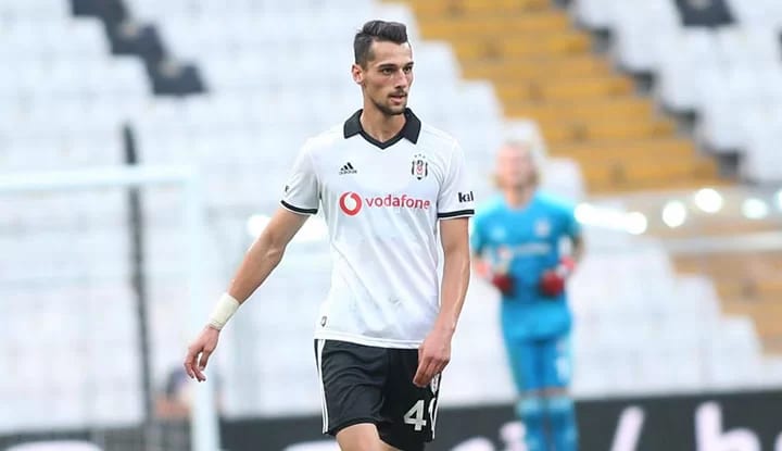 İşte Alpay Çelebi'nin yeni takımı!
