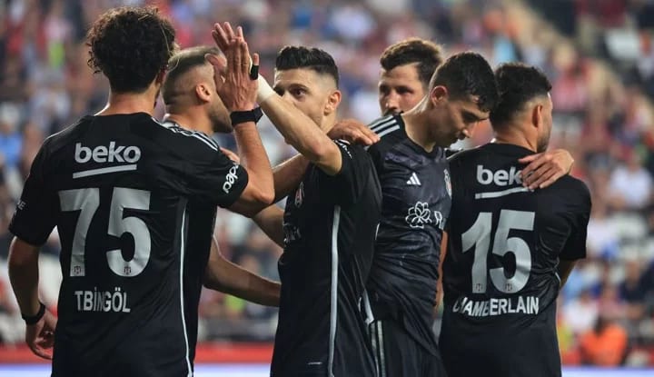 İşte Beşiktaş'ın Başakşehir karşısında muhtemel ilk 11'i!