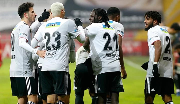 İşte Beşiktaş'ın Ç.Rizespor maçı muhtemel 11'i!
