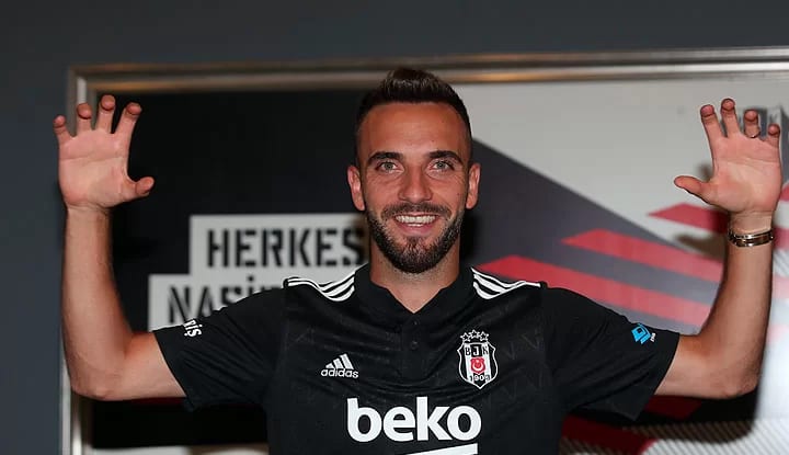 Kenan Karaman ıslıklandı!