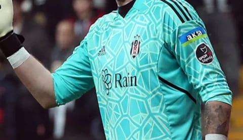 Kuntz, Beşiktaş'ın file bekçisini yakın takibe aldı!