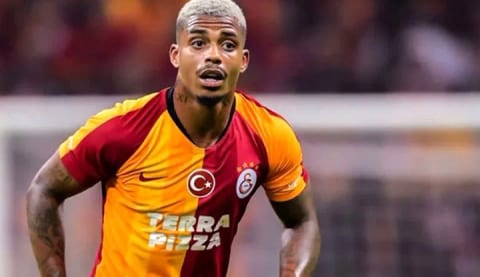 Lemina'dan sürpriz hareket