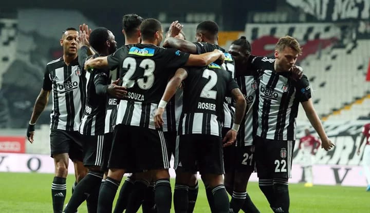 Lider Beşiktaş, Hatayspor karşısında şov yaptı