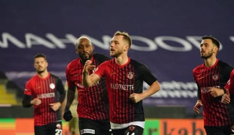 Ligden çekilen Gaziantep’in iki yıldızı Beşiktaş’a!