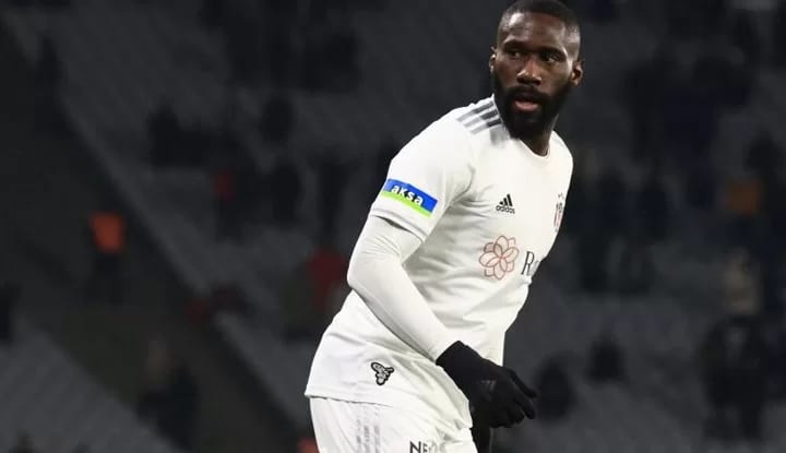 Masuaku, Ankaragücü maçında cezalı duruma düştü!