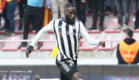 Masuaku için pazarlıklar sürüyor!